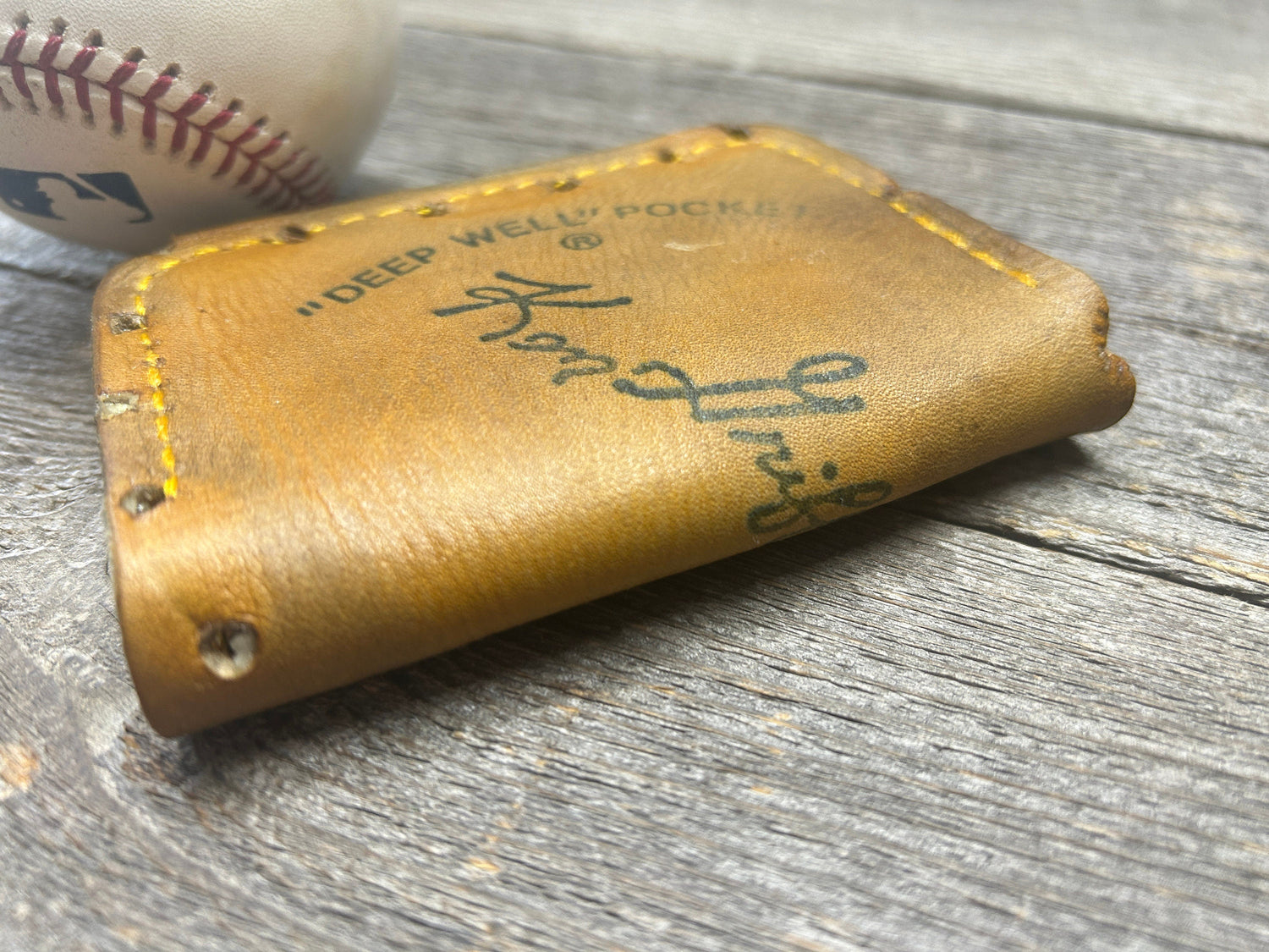 Vintage Rawlings Ken Griffey Jr Baseball Glove Wallet!