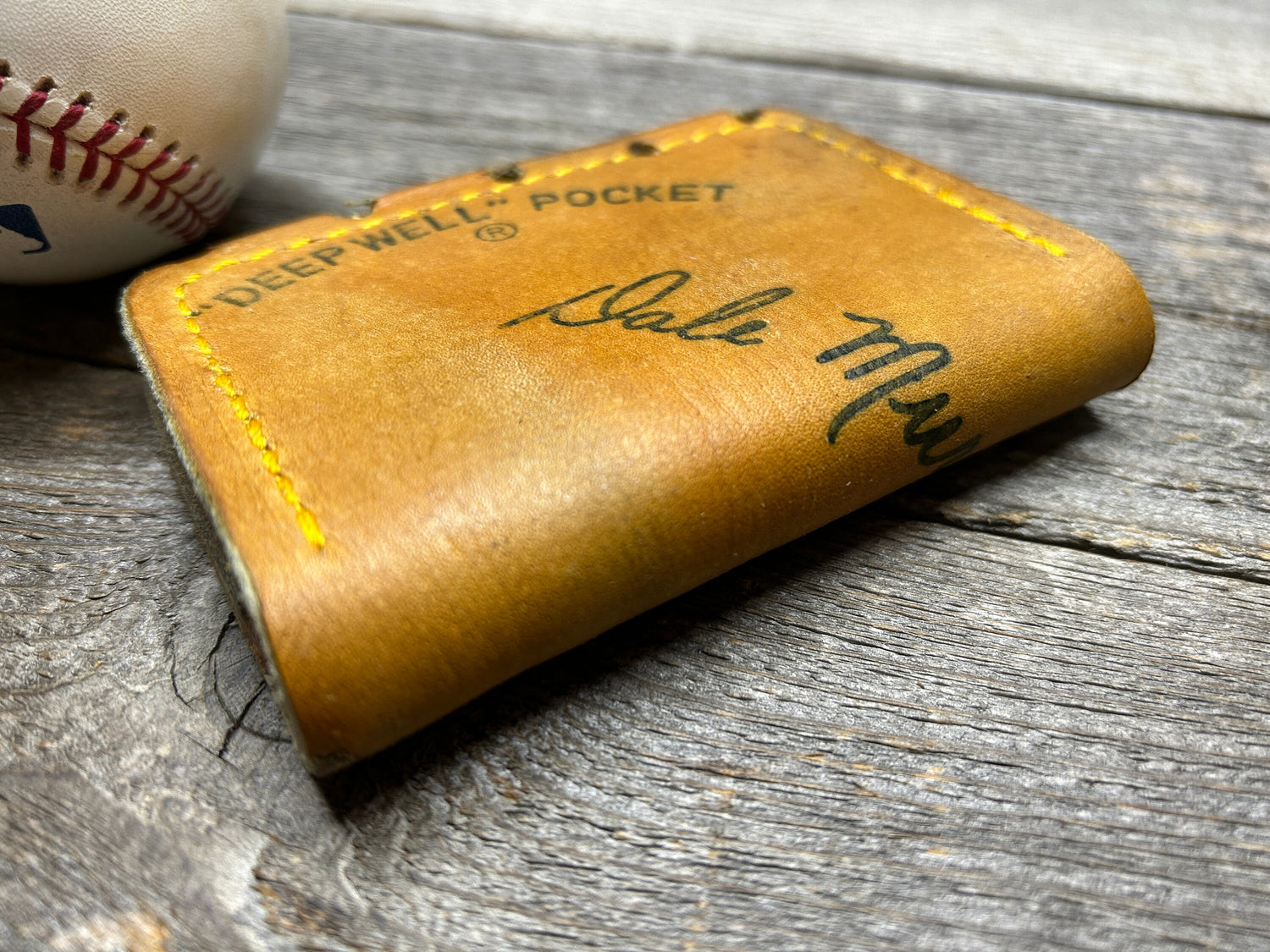 Vintage Rawlings Dale Murphy Baseball Glove Wallet!