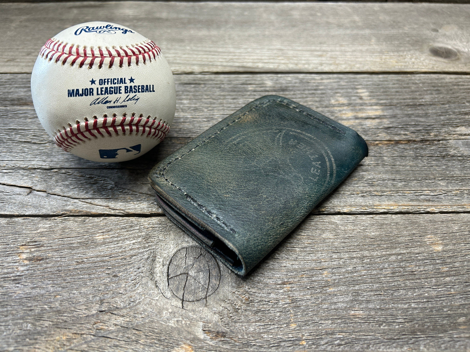 Vintage Spalding Baseball Glove Wallet!