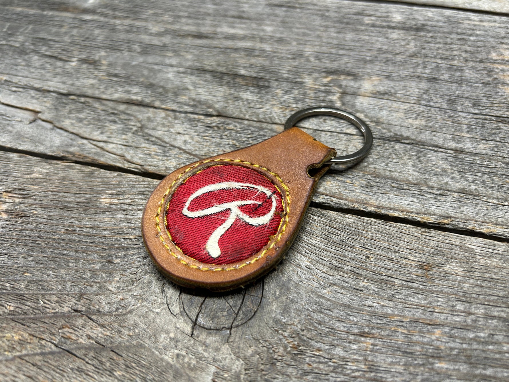 Vintage Rawlings Heart of the Hide Baseball Glove Key Chain!