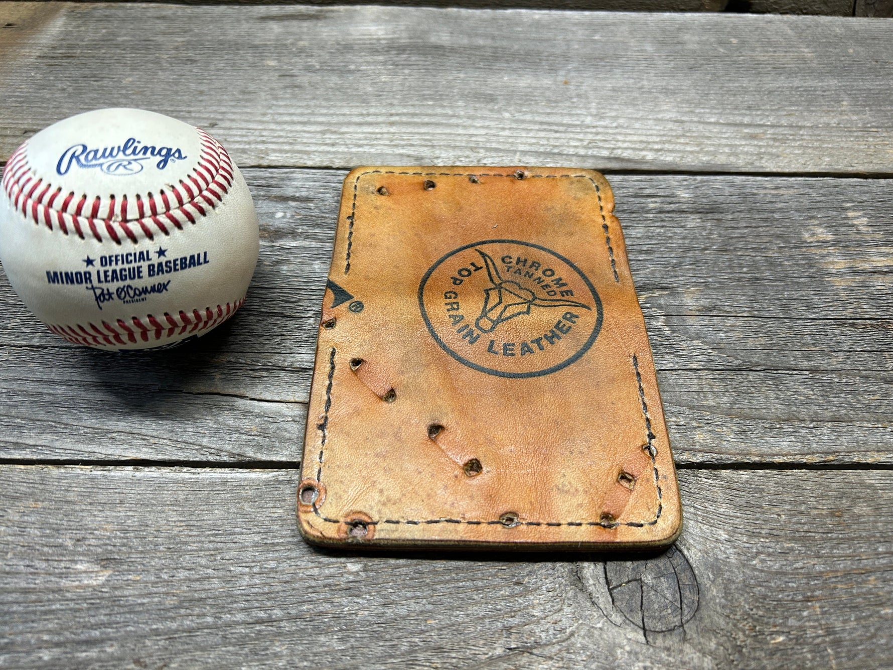 Vintage Spalding "Fielders Choice" Baseball Glove Wallet