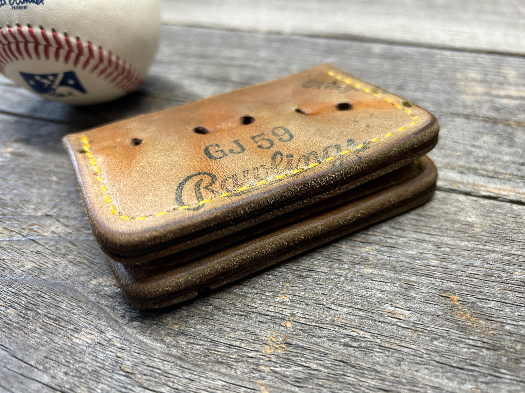Vintage Rawlings Reggie Jackson Baseball Glove Wallet!!