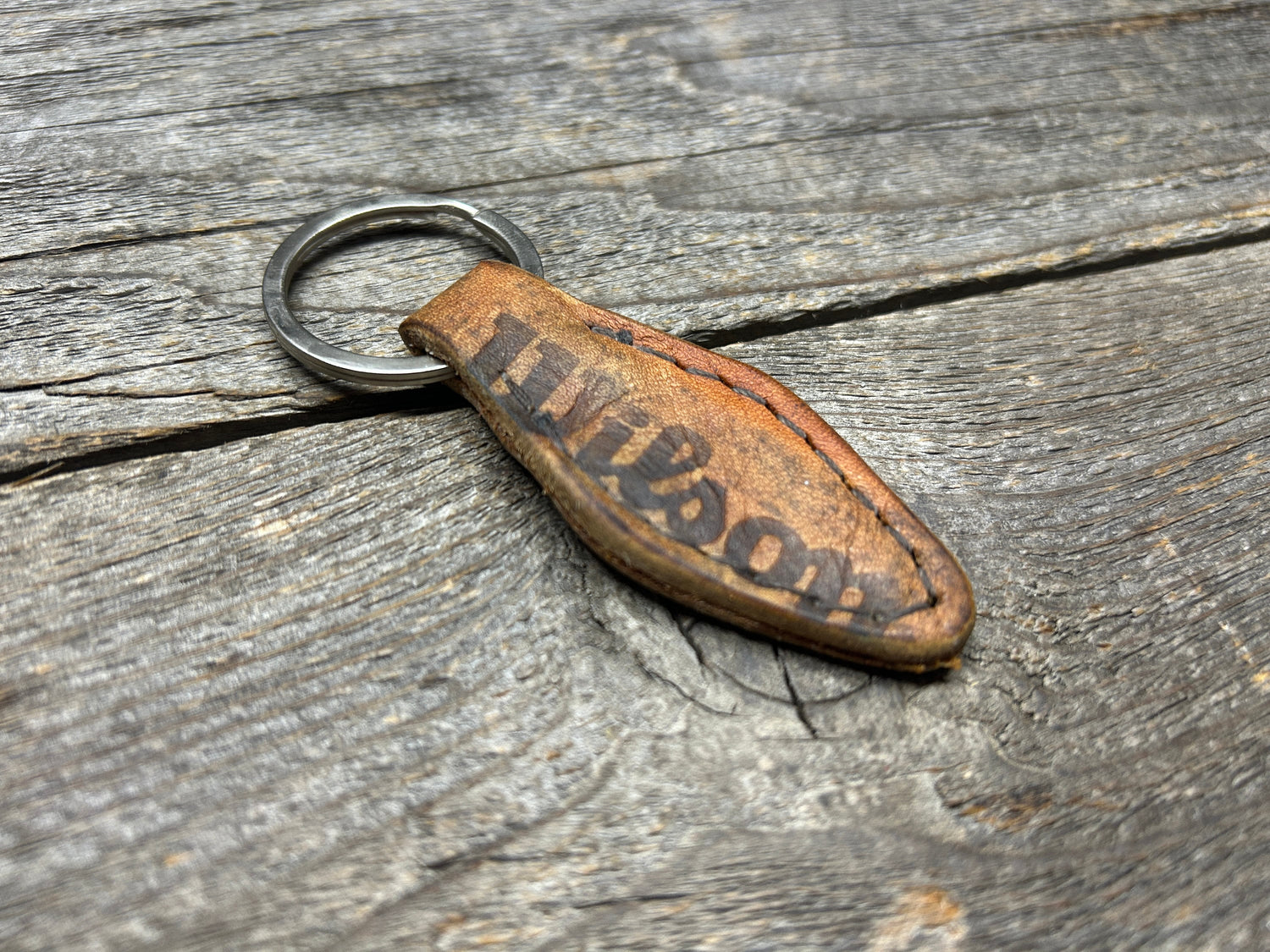 Vintage Wilson Baseball Glove Key Chain - NEW STYLE! (vintage hotel key style)!