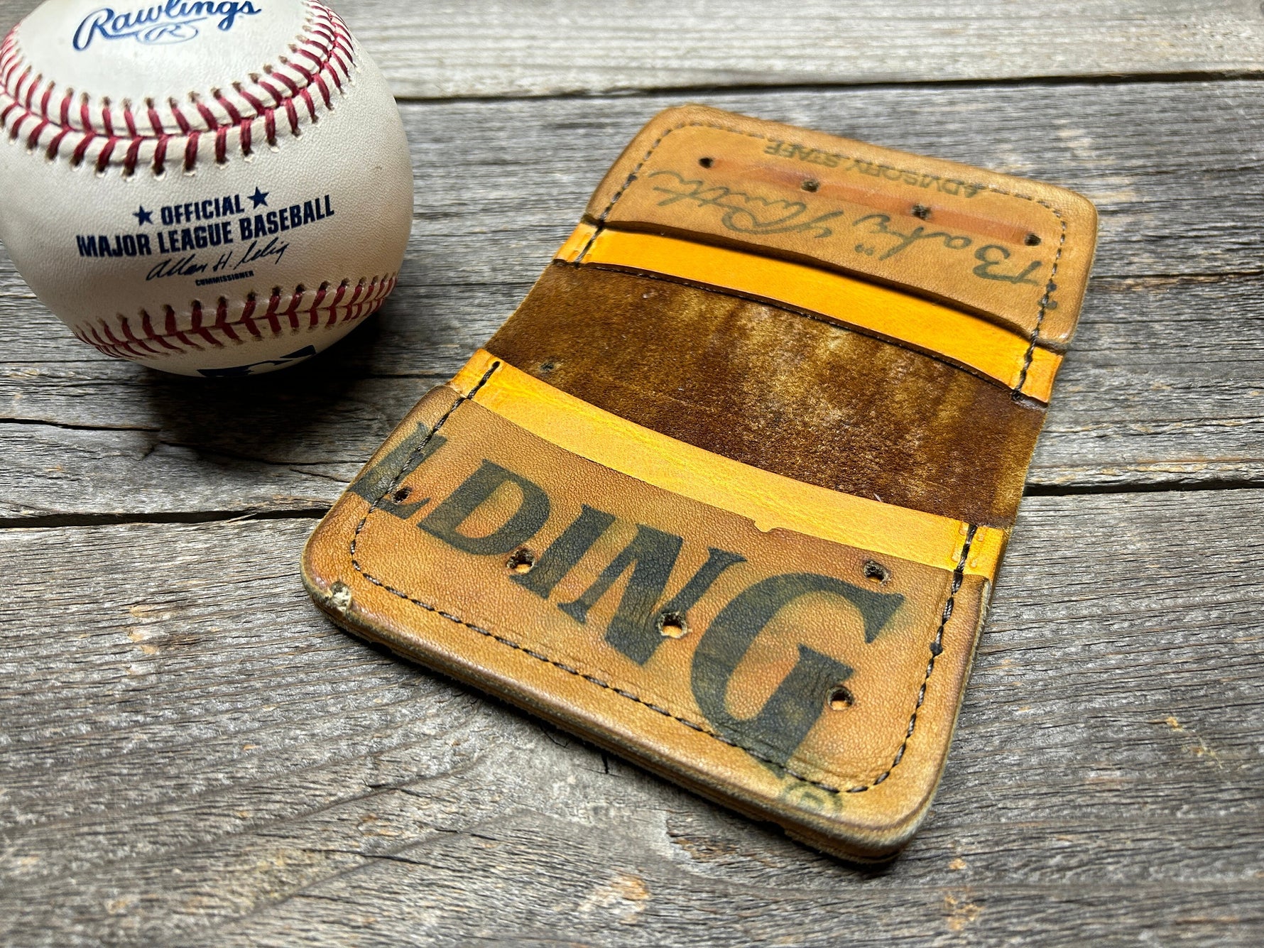 Vintage Spalding Babe Ruth Baseball Glove Wallet!!